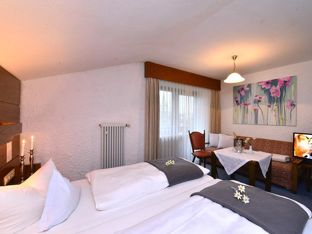 Hotel Wagner Riezlern Exterior foto